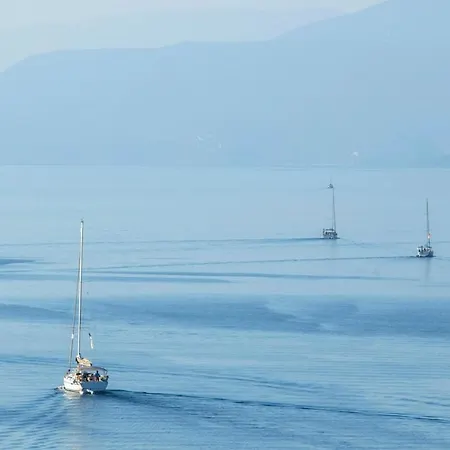 Kalamos -elegant With Direct Sea Access Βίλα *